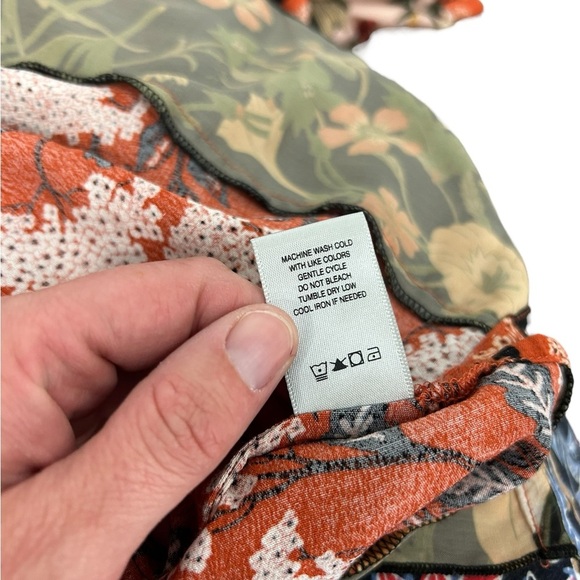 John Mark Orange Artsy Boho Floral Mixed Print Blouse Size Medium Oversized - Picture 9 of 10